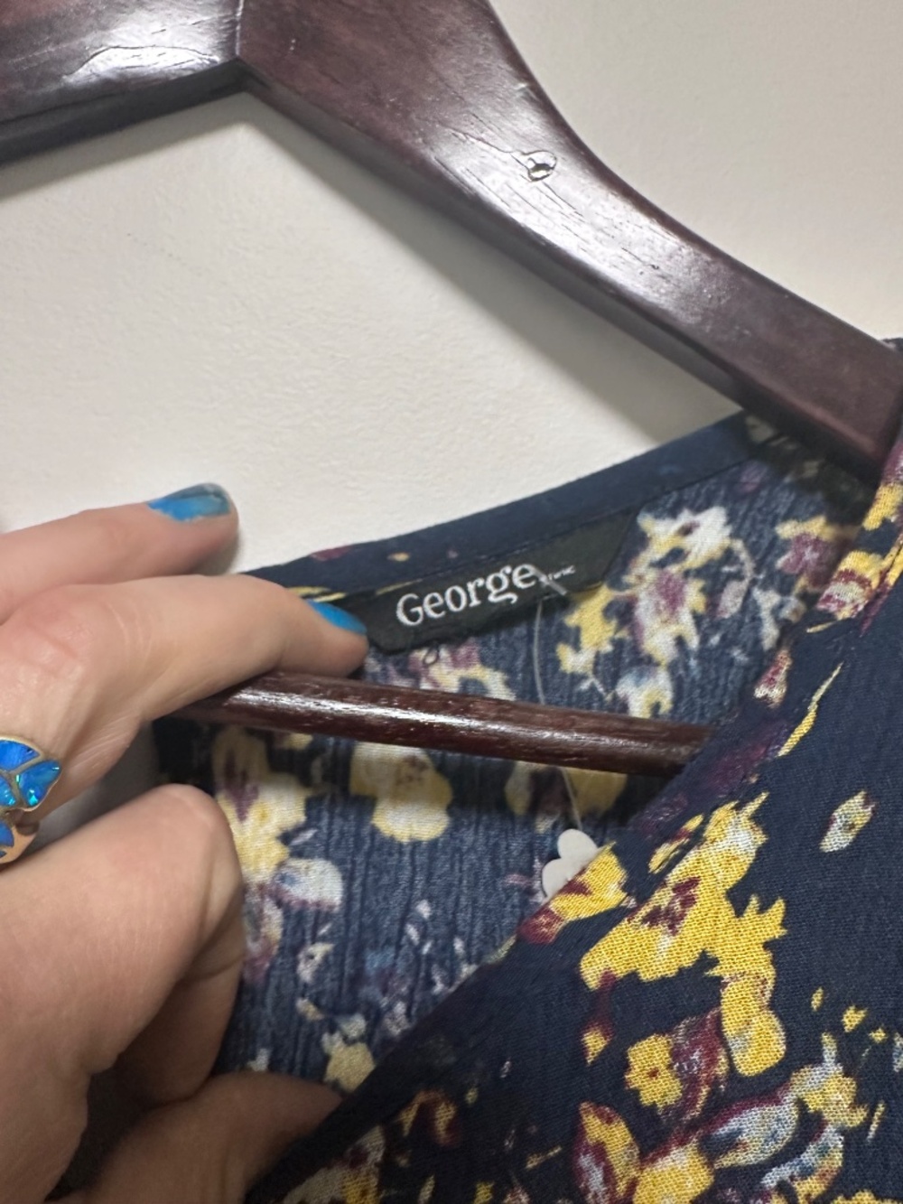 George dress - Picture 3 of 5